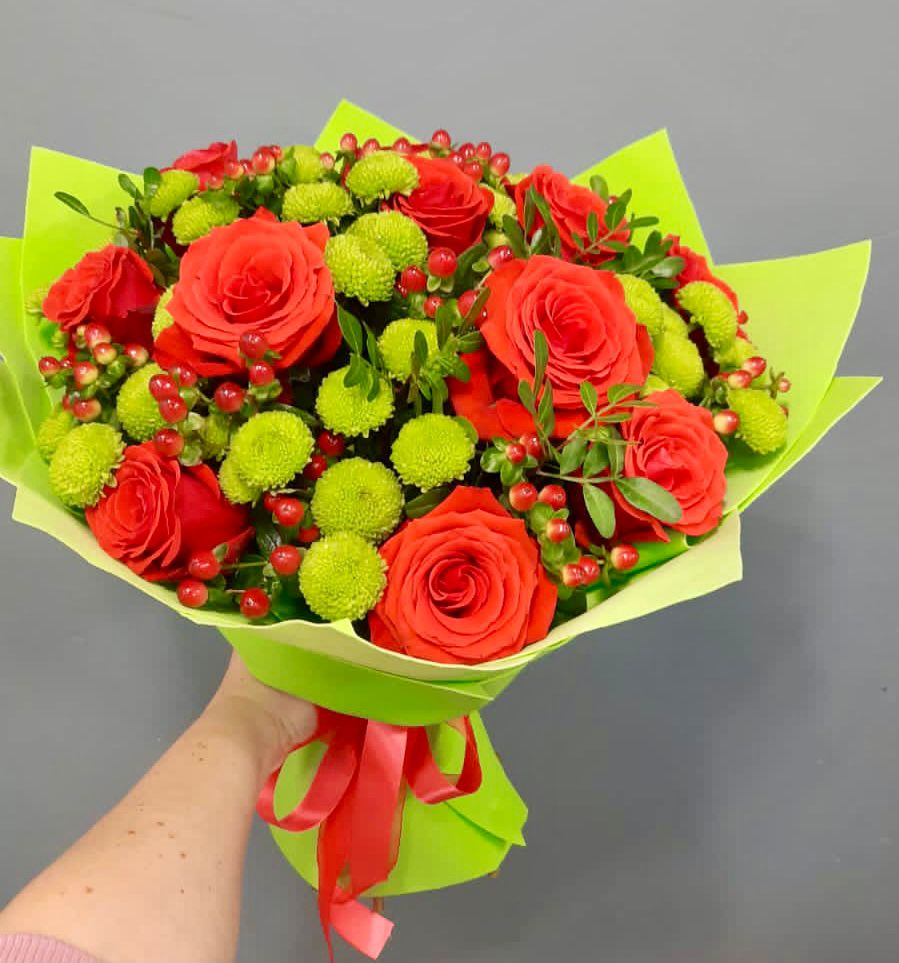 Букет цветов из: Хризантемы и Розы в Мечниково