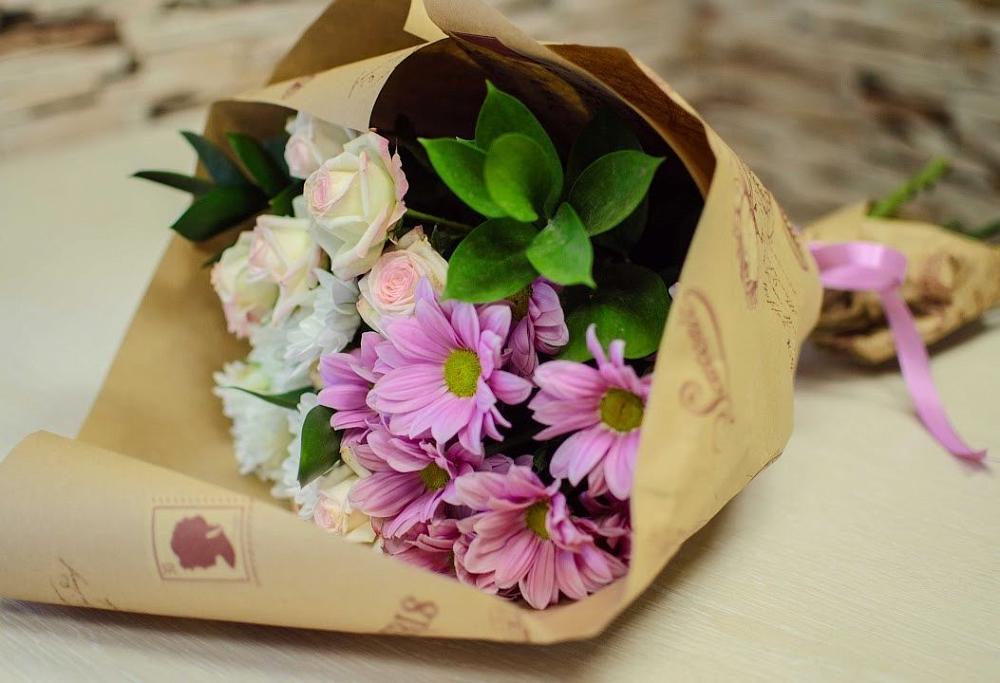 Букет цветов из: Розы и Хризантемы в Мечниково