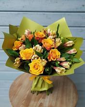 Букет цветов из:  Альстромерии и Розы в Мечниково