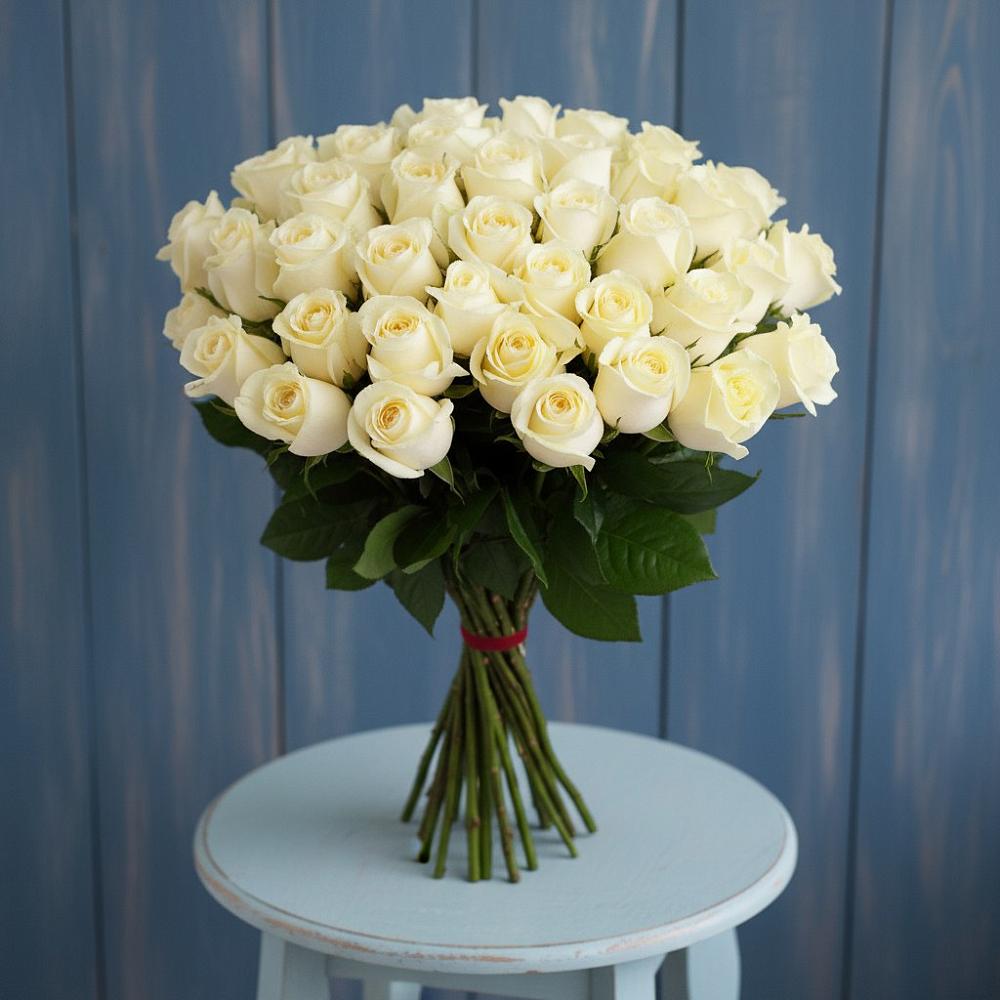 Букет 51 Белая роза Эдлесс Лав в Мечниково