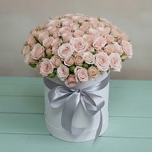 Цветочная композиция из Розы в шляпной коробке в Мечниково