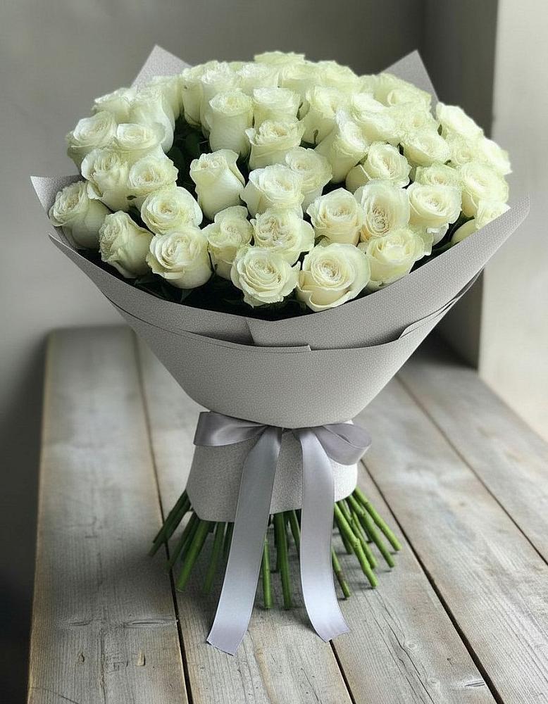 Букет 35 Белых роз в Мечниково