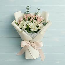 Букет цветов из:  Альстромерии в Мечниково
