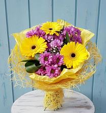 Букет цветов из:  Хризантемы и Герберы в Мечниково