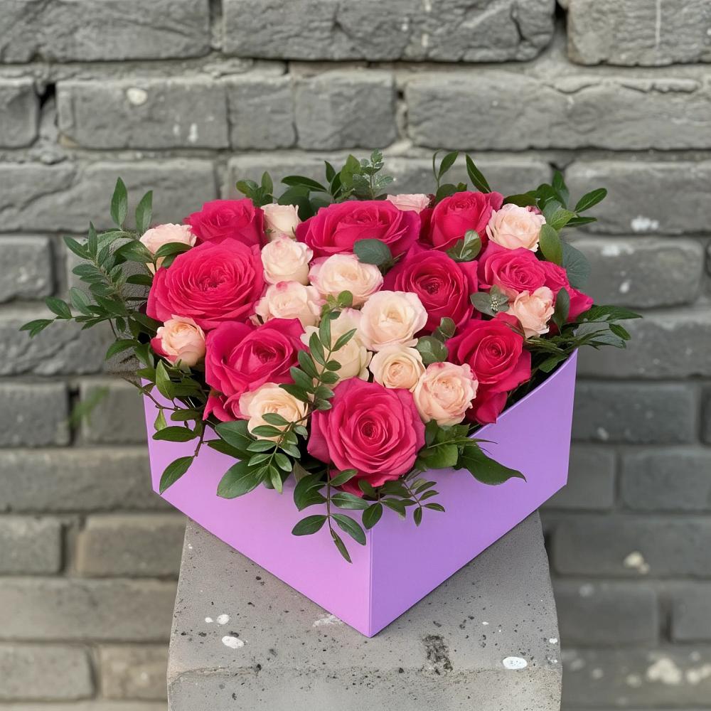 Цветочная композиция из Розы в коробке в Мечниково