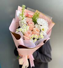 Букет цветов из:  Хризантемы и Розы в Мечниково