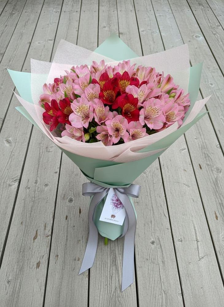 Букет цветов из: Альстромерии в Мечниково