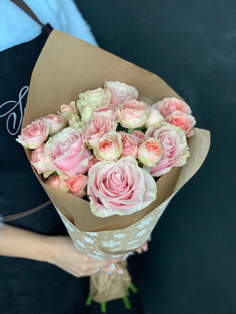 Букет цветов из: Хризантемы и Розы в Мечниково