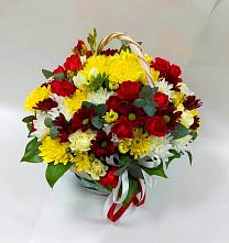Цветочная композиция из Хризантемы и Розы в корзине в Мечниково