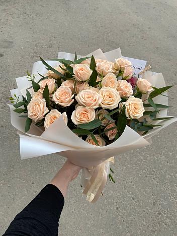 Букет Кремовые розы Латте в Мечниково