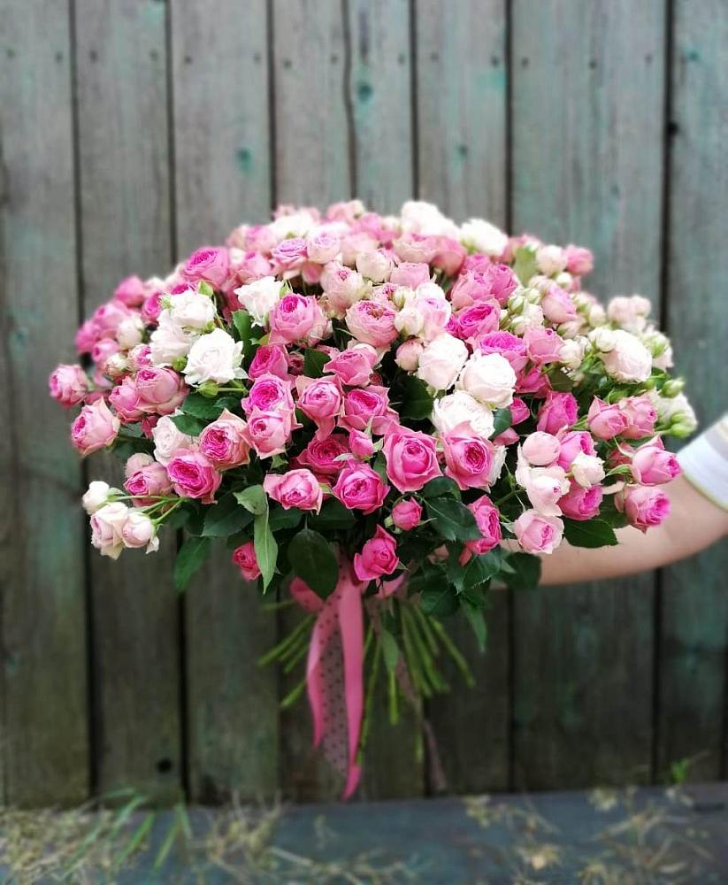 Букет Розовые кустовые розы Натали и Лав Лидия в Мечниково