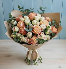 Букет цветов из:  Альстромерии и Розы в Мечниково