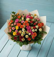 Букет Микс из разноцветных кустовых роз в Мечниково